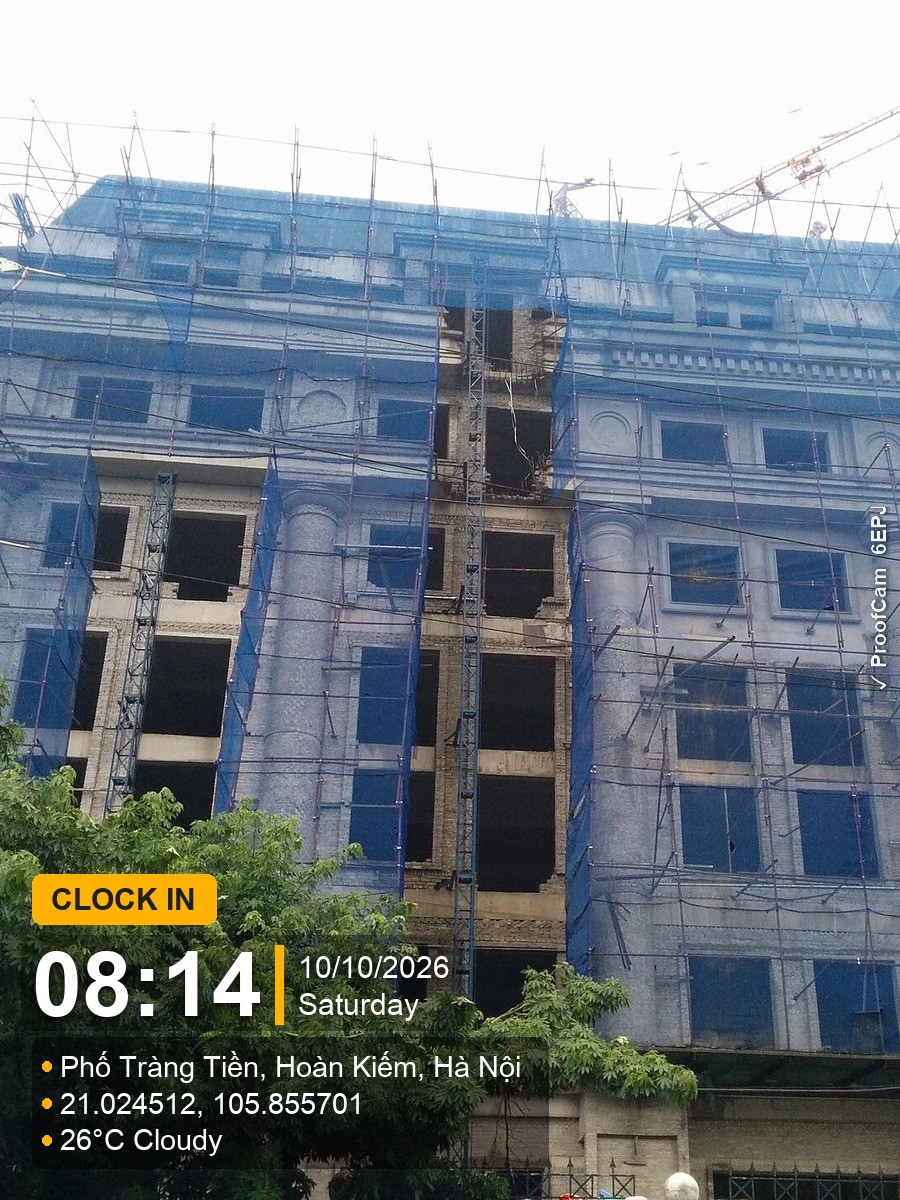 Clock-in photo with time and place